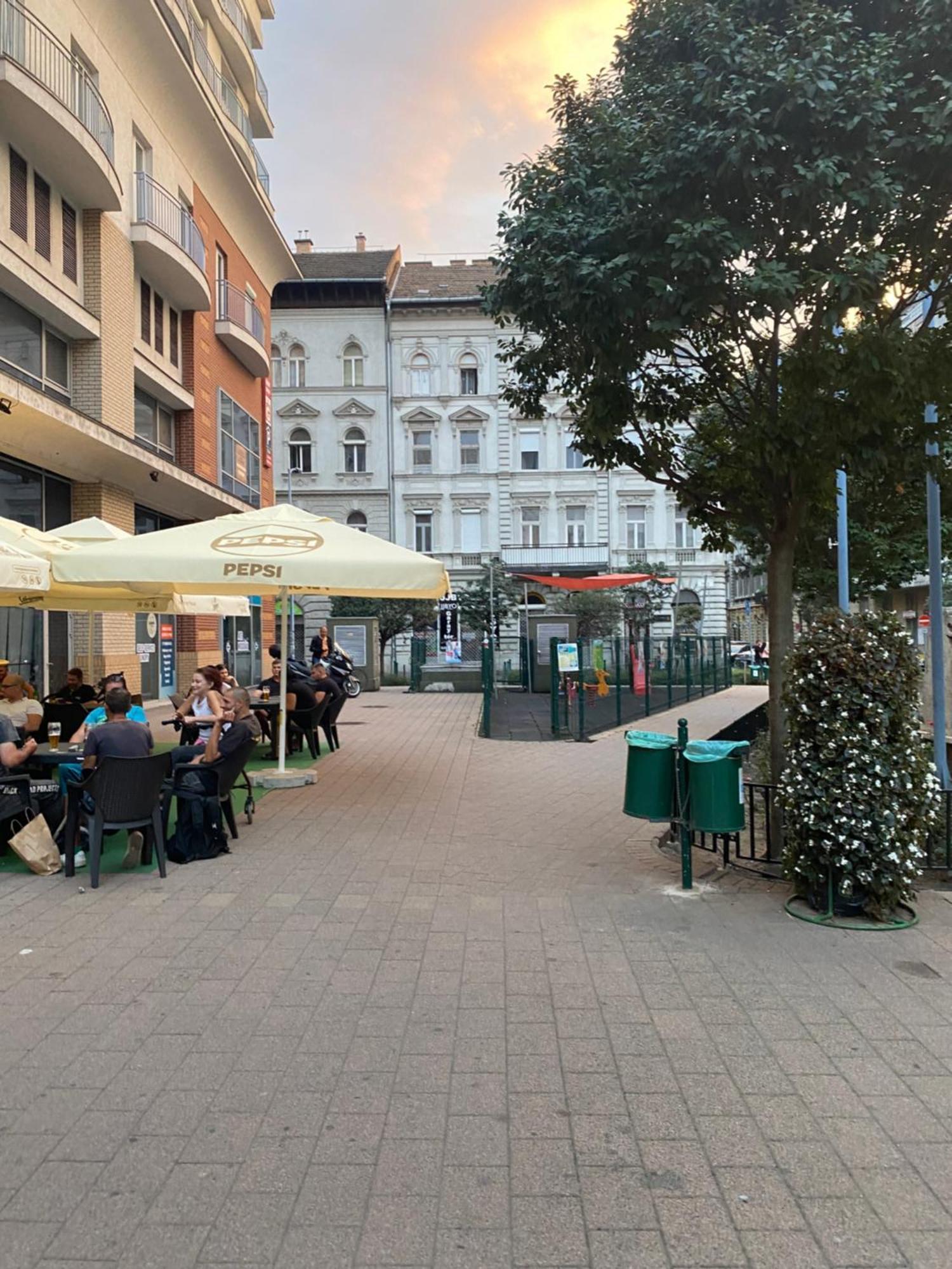 Budapest Oasis One Bedroom For Renting ภายนอก รูปภาพ