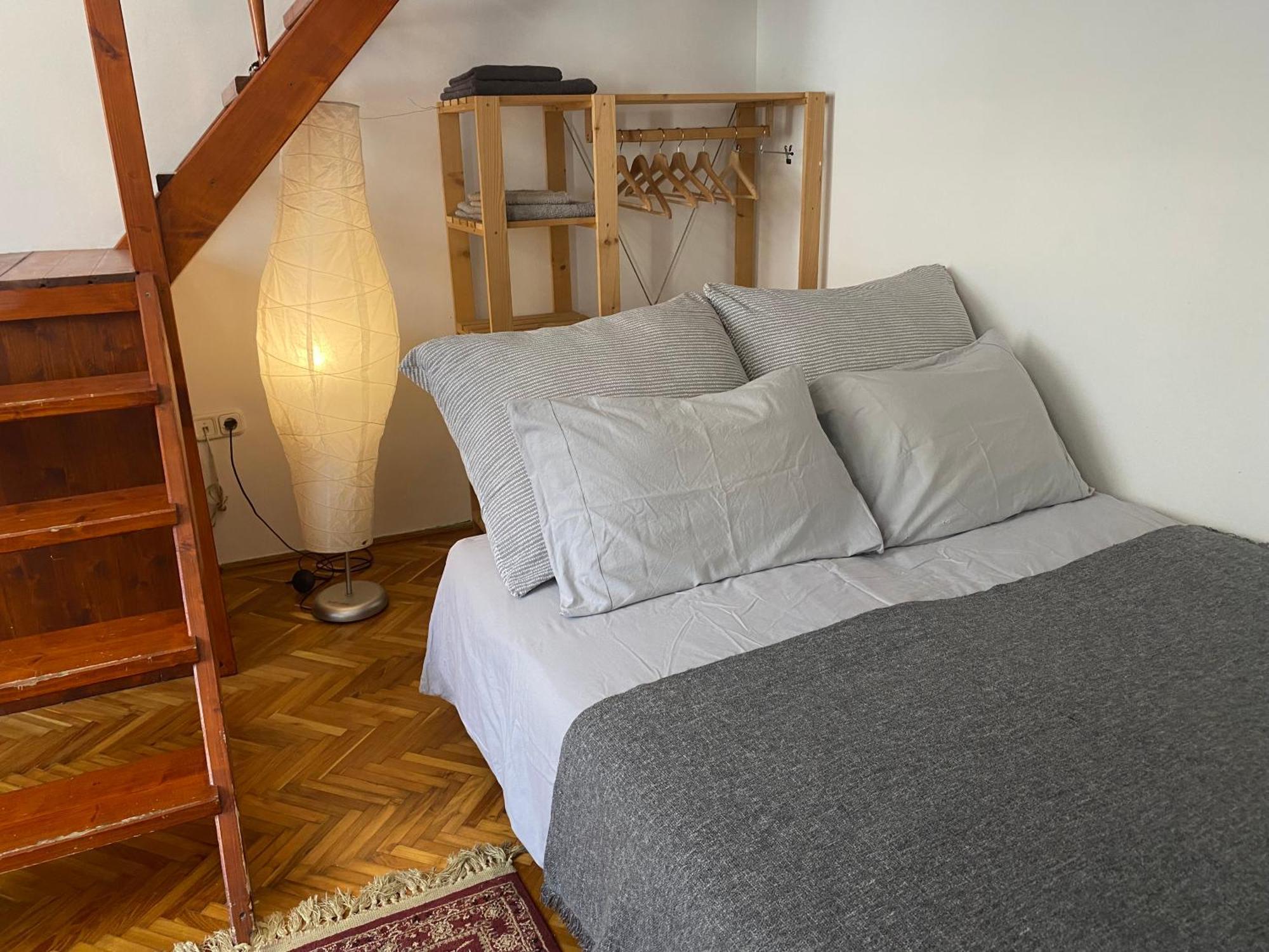 Budapest Oasis One Bedroom For Renting ภายนอก รูปภาพ